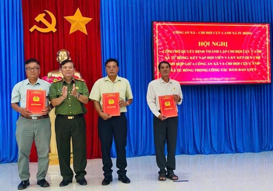 Khánh Hòa: Thành lập Chi hội Cựu CAND xã Tu Bông