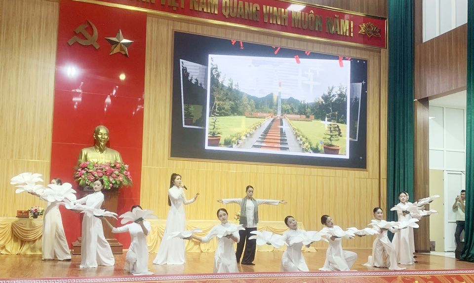 Thanh Hóa: Thành lập Hội Cựu CAND xã Hậu Lộc, nhiệm kỳ 2026 - 2031 Thanh Hóa: Thành lập Hội Cựu CAND xã Hậu Lộc, nhiệm kỳ 2026 2031