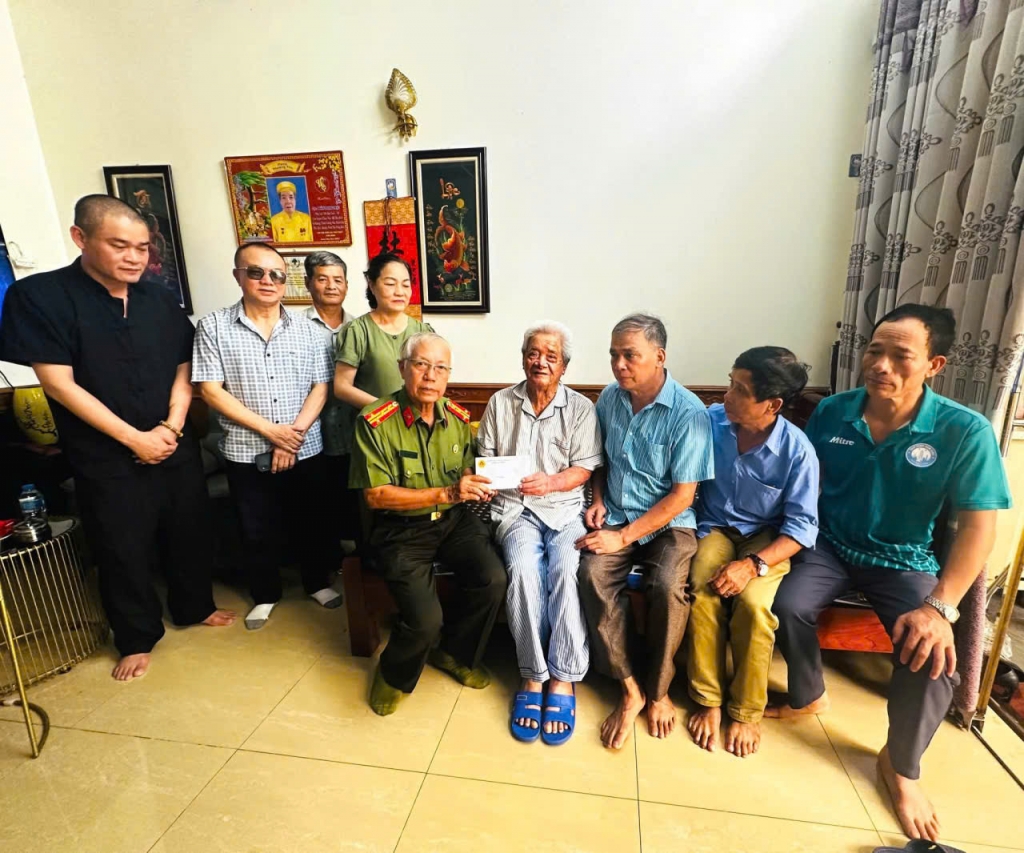 Ninh Bình: Hội Cựu CAND phường Nam Định thắt chặt nghĩa tình đồng đội