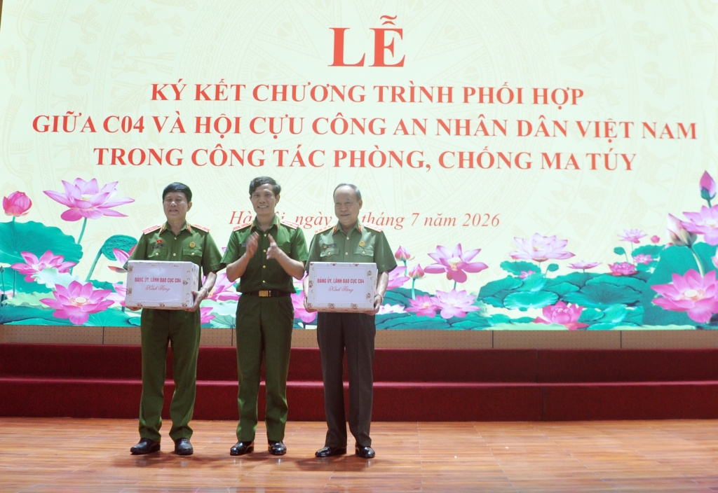 Cục C04 và Hội Cựu CAND Việt Nam phối hợp trong công tác phòng, chống ma túy