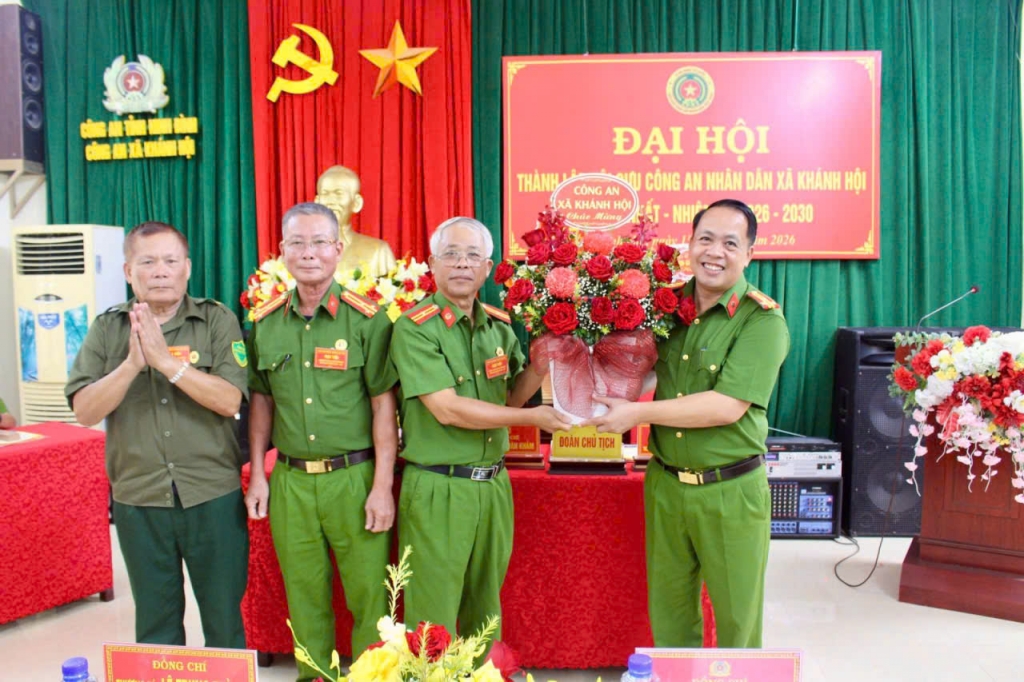 Ninh Bình: Sôi nổi Đại hội thành lập Hội Cựu CAND cấp xã, phường