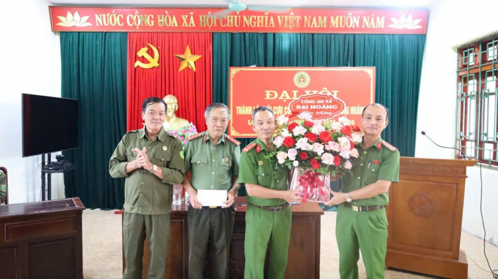 Ninh Bình: Sôi nổi Đại hội thành lập Hội Cựu CAND cấp xã, phường