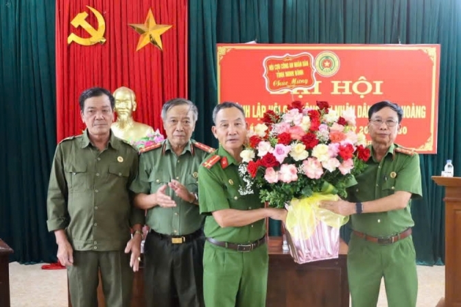 Ninh Bình: Sôi nổi Đại hội thành lập Hội Cựu CAND cấp xã, phường