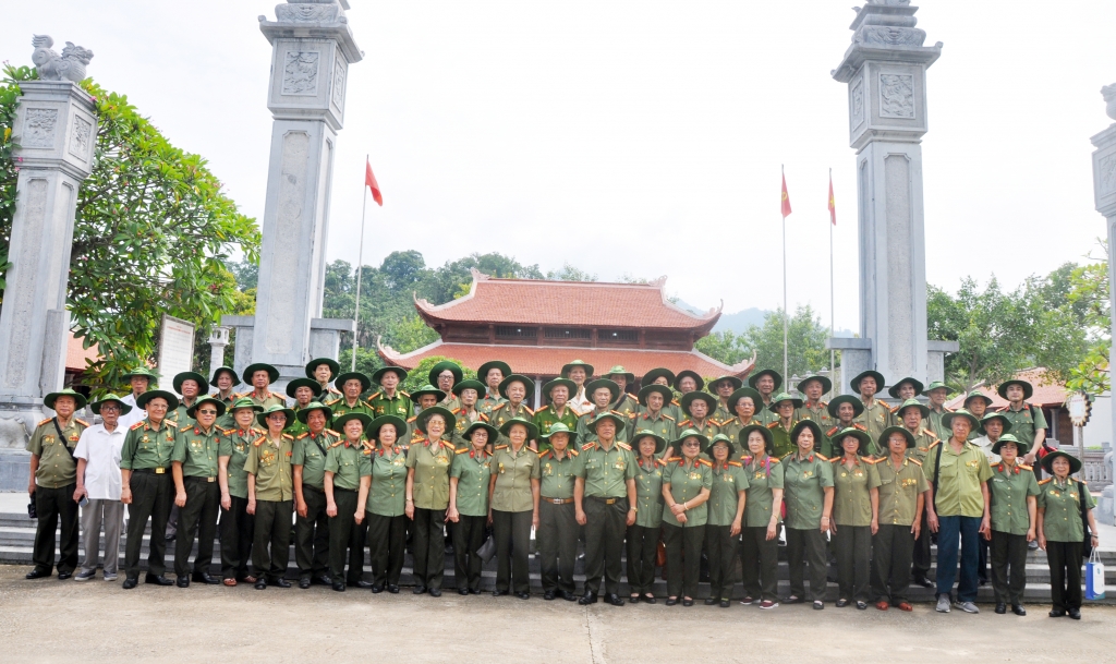 Giữ lửa truyền thống anh hùng qua hành trình về nguồn của lực lượng Công an chi viện chiến trường miền Nam Giữ lửa truyền thống anh hùng qua hành trình về nguồn của lực lượng Công an chi viện chiến trường miền Nam