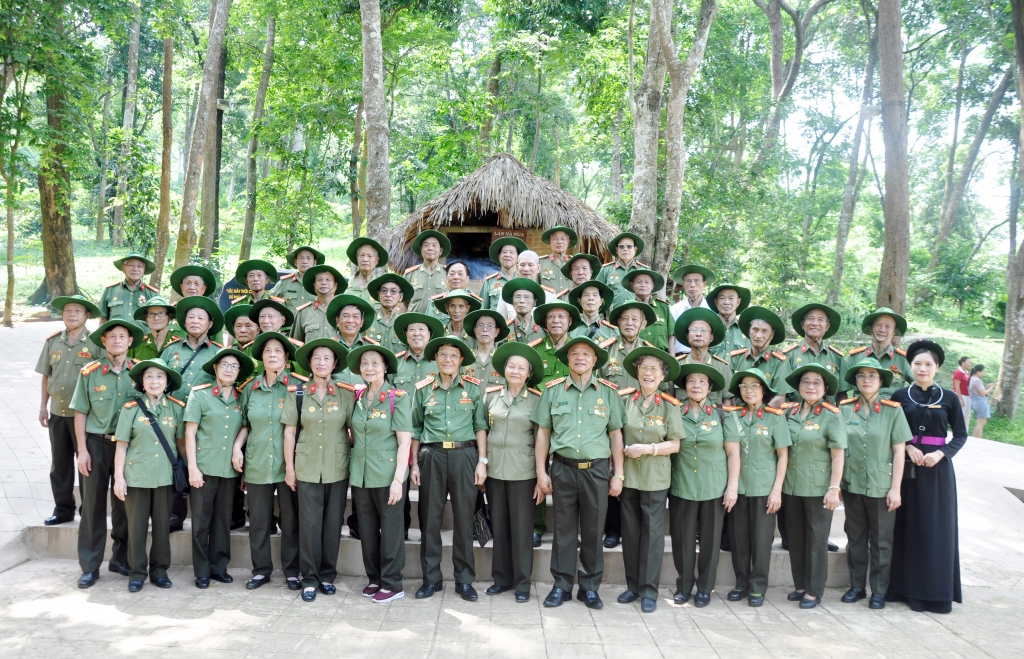 Giữ lửa truyền thống anh hùng qua hành trình về nguồn của lực lượng Công an chi viện chiến trường miền Nam Giữ lửa truyền thống anh hùng qua hành trình về nguồn của lực lượng Công an chi viện chiến trường miền Nam