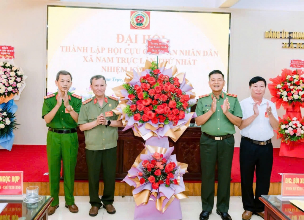 Ninh Bình: Thành lập Hội Cựu CAND xã Nam Trực, nhiệm kỳ 2026 - 2030 Ninh Bình: Thành lập Hội Cựu CAND xã Nam Trực, nhiệm kỳ 2026 2030