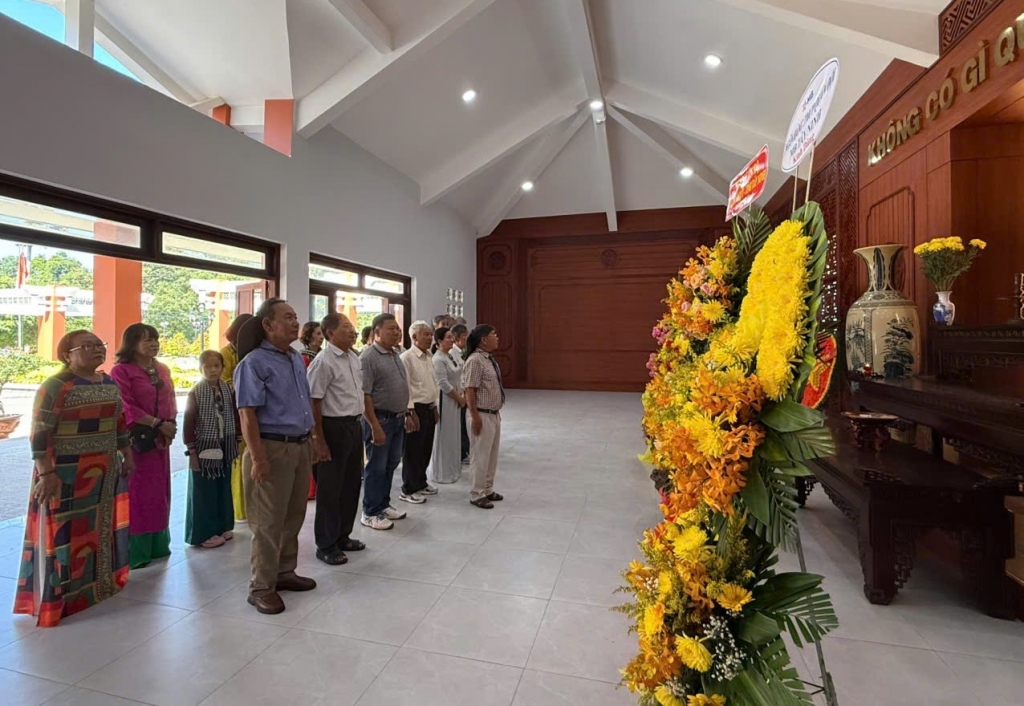 Hội Cựu CAND tỉnh Khánh Hòa: Hành trình về nguồn 