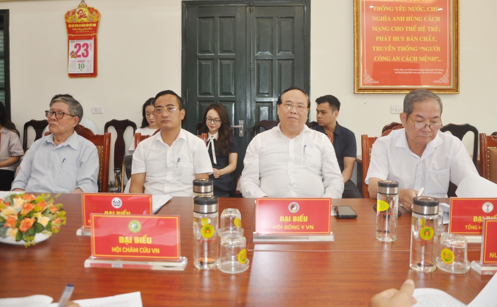 Cụm thi đua Pháp luật - Y tế - Môi trường đẩy mạnh các hoạt động hướng về cơ sở, chăm lo cho người dân