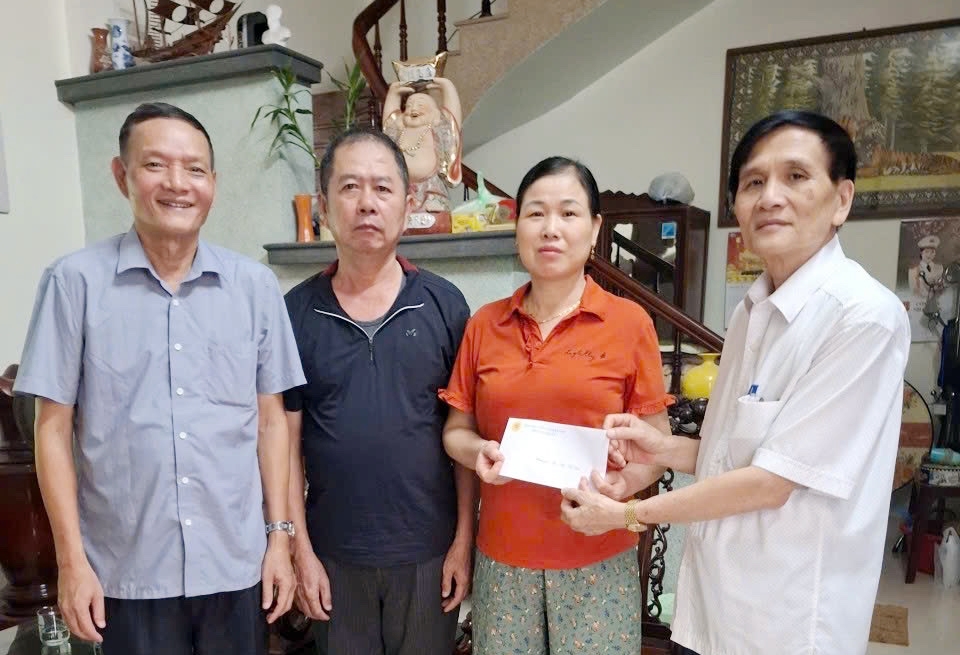 Ninh Bình: Hội Cựu CAND các xã, phường tổ chức nhiều hoạt động tri ân nhân kỷ niệm 79 năm Ngày Thương binh - Liệt sĩ