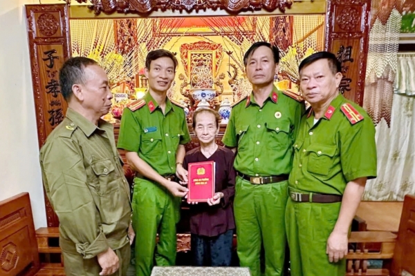 Ninh Bình: Hội Cựu CAND các xã, phường tổ chức nhiều hoạt động tri ân nhân kỷ niệm 79 năm Ngày Thương binh - Liệt sĩ