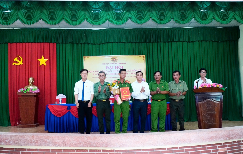 Cần Thơ: Thành lập Hội Cựu CAND xã Hoà Tú, nhiệm kỳ 2026 - 2031 Cần Thơ: Thành lập Hội Cựu CAND xã Hoà Tú, nhiệm kỳ 2026 - 2031