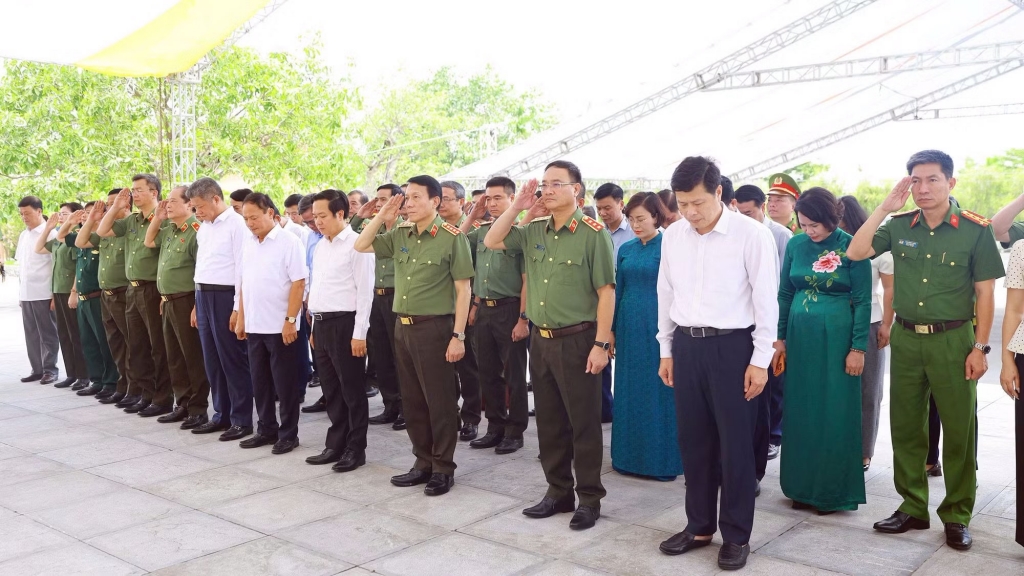 Khánh thành Khu lưu niệm Anh hùng liệt sĩ Công an nhân dân Bùi Thị Cúc