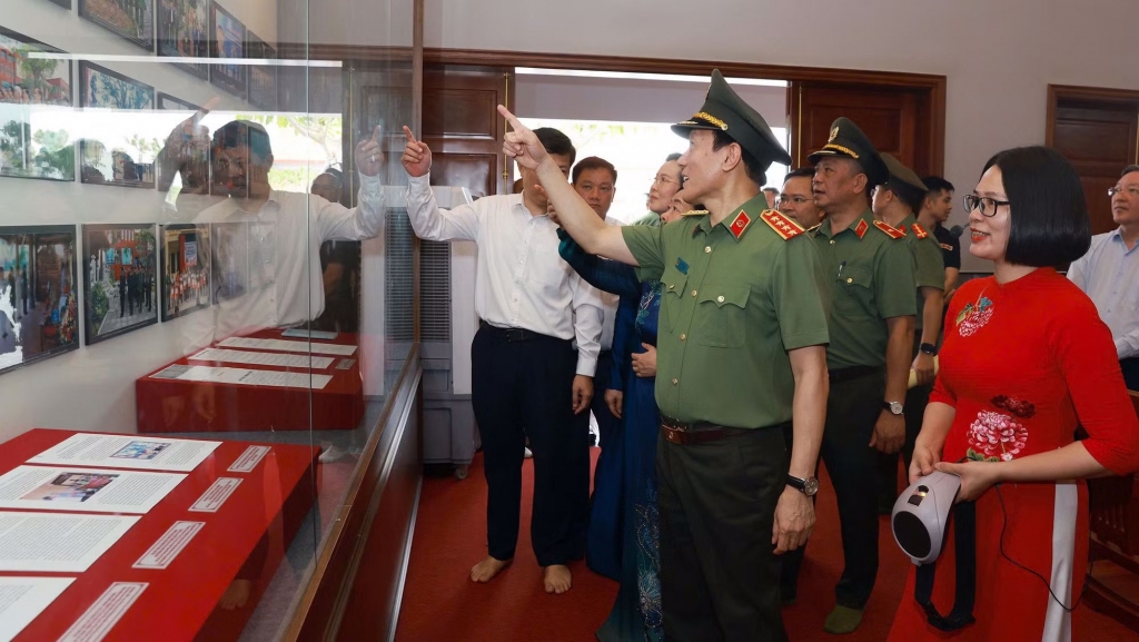 Khánh thành Khu lưu niệm Anh hùng liệt sĩ Công an nhân dân Bùi Thị Cúc
