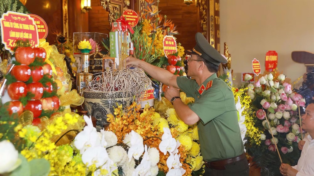 Khánh thành Khu lưu niệm Anh hùng liệt sĩ Công an nhân dân Bùi Thị Cúc