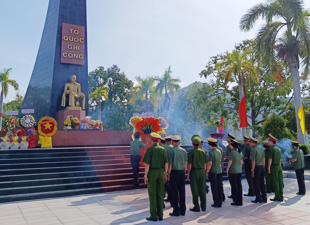 Hội Cựu CAND tỉnh Khánh Hòa tổ chức nhiều hoạt động ý nghĩa Ngày Thương binh - Liệt sĩ
