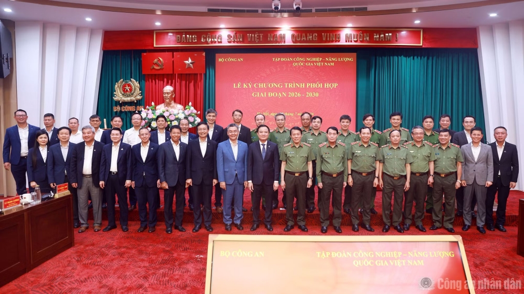 Bộ Công an và Petrovietnam phối hợp bảo đảm an ninh năng lượng quốc gia
