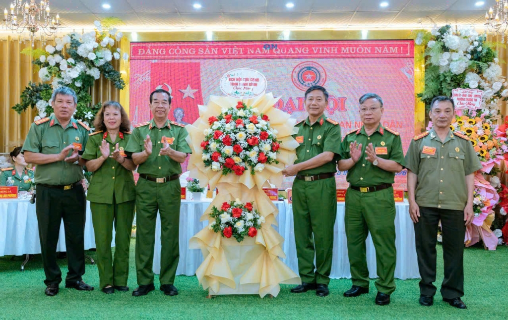 Ninh Bình: Thành lập Hội Cựu CAND phường Trường Thi, nhiệm kỳ 2026 - 2031