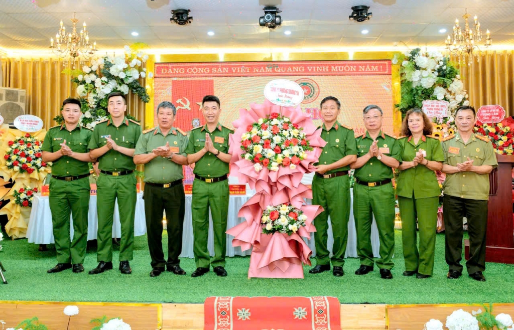 Ninh Bình: Thành lập Hội Cựu CAND phường Trường Thi, nhiệm kỳ 2026 - 2031