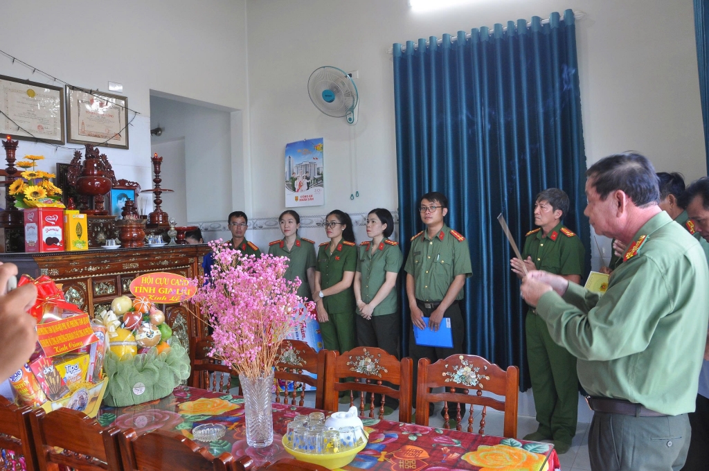 Gia Lai: Tuyên dương Cựu Chiến binh và Cựu CAND là thương binh, con liệt sĩ tiêu biểu