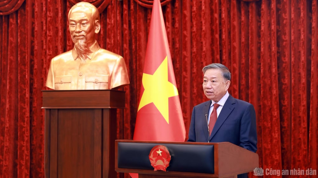 Trao quyết định thăng cấp bậc hàm Thượng tướng đối với Thứ trưởng Đặng Hồng Đức
