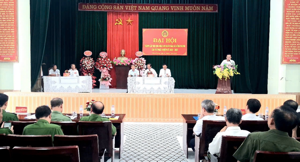 Ninh Bình: Thành lập Hội Cựu CAND xã Hồng Phong, nhiệm kỳ 2026 - 2030 Ninh Bình: Thành lập Hội Cựu CAND xã Hồng Phong, nhiệm kỳ 2026 - 2030