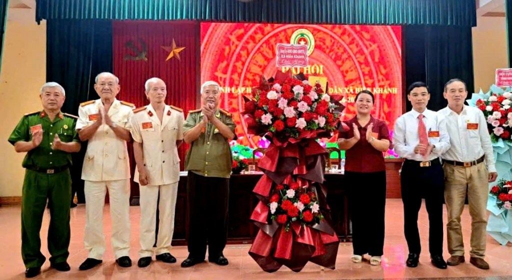 Ninh Bình: Thành lập Hội Cựu CAND xã Hiển Khánh, nhiệm kỳ 2026 - 2031 Ninh Bình: Thành lập Hội Cựu CAND xã Hiển Khánh, nhiệm kỳ 2026 - 2031