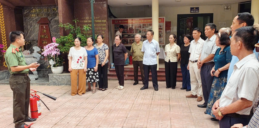 Hội Cựu CAND Việt Nam tổ chức tập huấn, thực tập phương án phòng cháy, chữa cháy