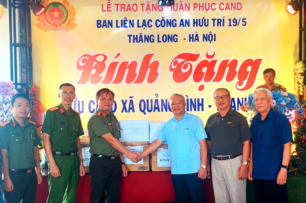 Tình đồng đội vượt thời gian của Ban Liên lạc Công an hưu trí 19/5 - Thăng Long - Hà Nội