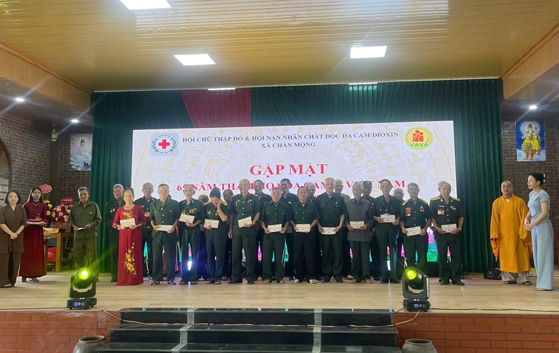 “Màu cam” nay đã thành màu yêu thương