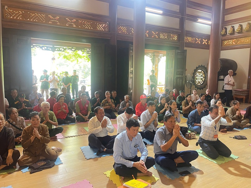 “Màu cam” nay đã thành màu yêu thương