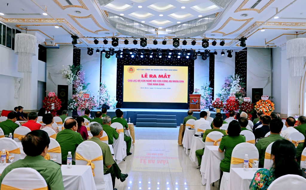 Ra mắt Câu lạc bộ Văn nghệ Hội Cựu CAND tỉnh Ninh Bình