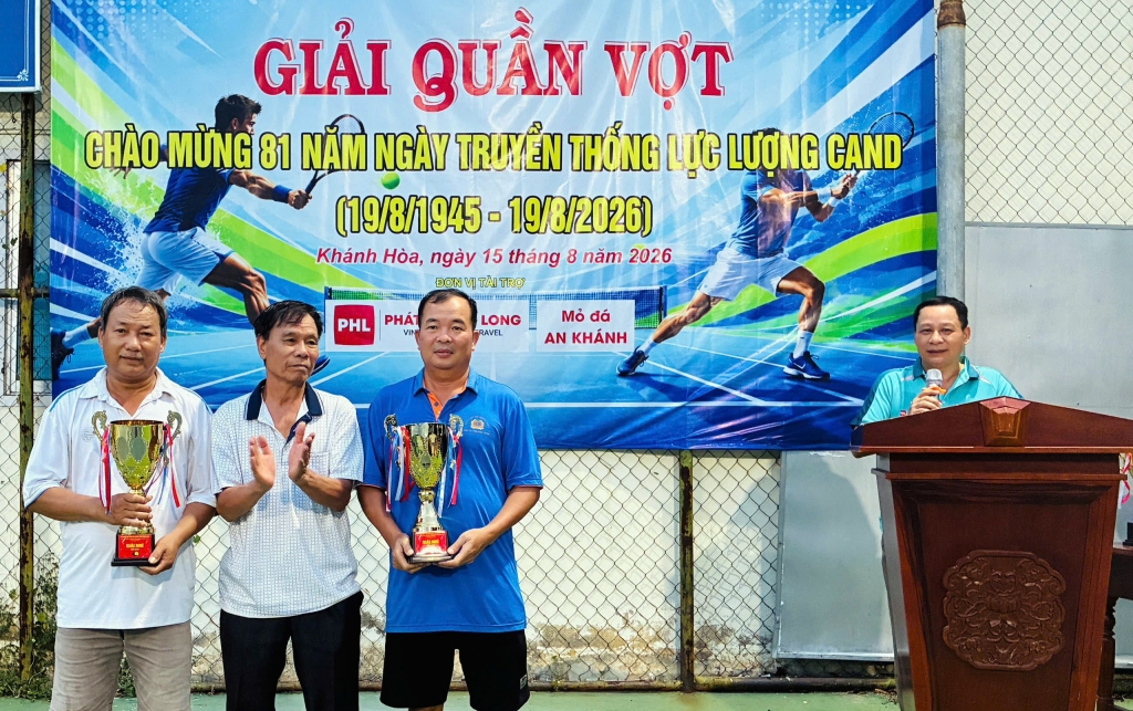 Khánh Hòa: Sôi nổi Giải quần vợt Chào mừng 81 năm Ngày truyền thống lực lượng CAND
