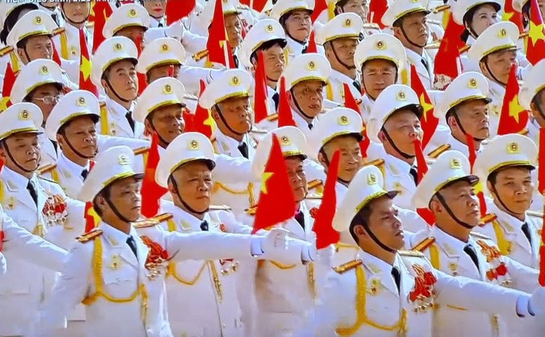 Sĩ quan công an, quân đội đã nghỉ hưu có thể được lựa chọn làm người có uy tín