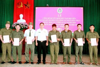Ninh Bình: Hội Cựu CAND xã Nghĩa Sơn gặp mặt Ngày truyền thống Công an nhân dân