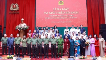 Tôn vinh cống hiến của những nhà lãnh đạo CAND xuất sắc