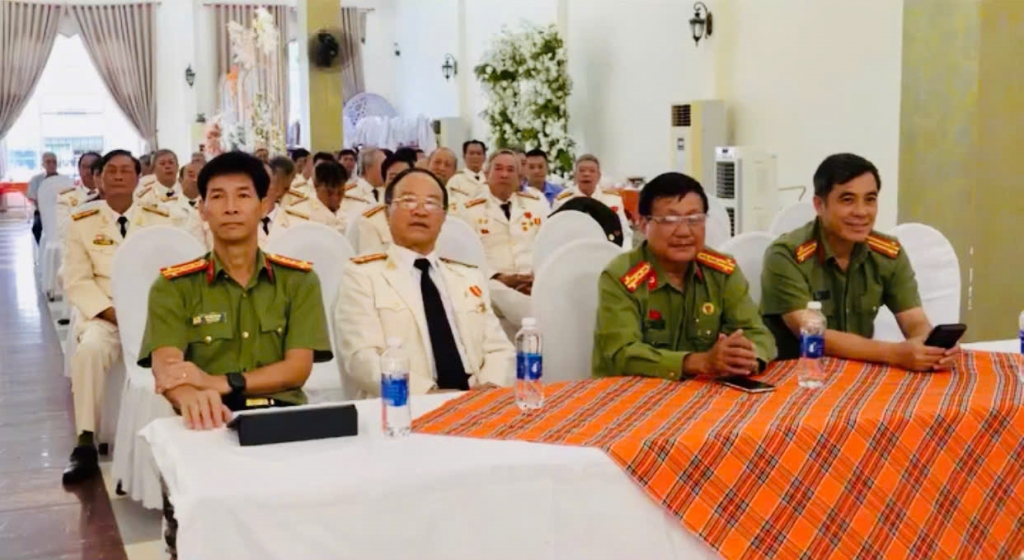 Quảng Ngãi: Hội Cựu CAND phường Kon Tum gặp mặt kỷ niệm 81 năm Ngày truyền thống lực lượng