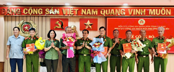 Hội Cựu CAND phường Bạc Liêu: Ra mắt hội viên mới, thành lập các Chi hội Cựu CAND liên khóm
