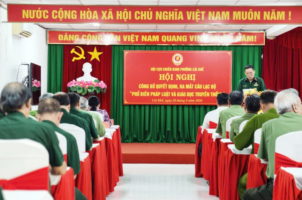 Ra mắt Câu lạc bộ tuyên truyền pháp luật và giáo dục truyền thống phường Cái Khế, TP Cần Thơ
