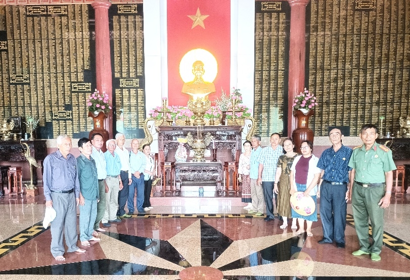 Gia Lai: Chi hội Cựu CAND xã Tuy Phước Tây xã Tuy Phước Tây thắp sáng đạo lý Uống nước nhớ nguồn
