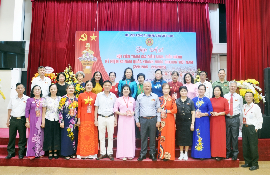 Hội Cựu CAND Việt Nam gặp mặt tri ân hội viên thực hiện nhiệm vụ A80 Hội Cựu CAND Việt Nam gặp mặt tri ân hội viên thực hiện nhiệm vụ A80