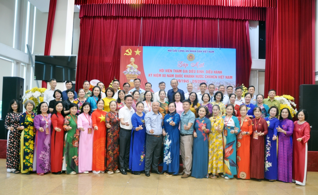 Hội Cựu CAND Việt Nam gặp mặt tri ân hội viên thực hiện nhiệm vụ A80 Hội Cựu CAND Việt Nam gặp mặt tri ân hội viên thực hiện nhiệm vụ A80