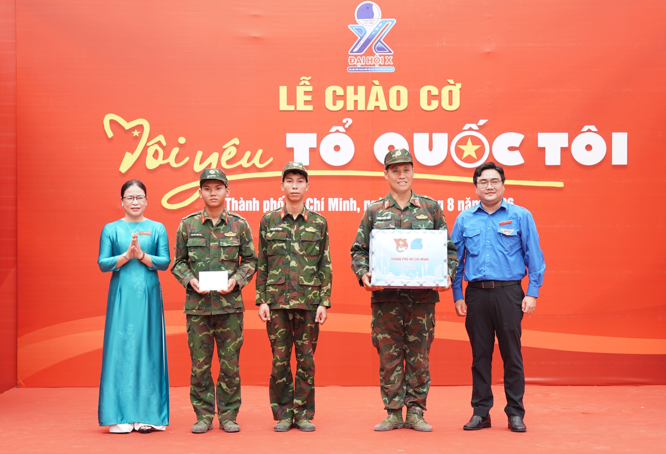 Khơi dậy tinh thần yêu nước qua Lễ chào cờ Tôi yêu Tổ quốc tôi