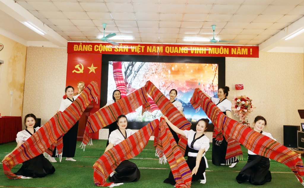 Sơn La: Thành lập Hội Cựu CAND xã Tường Hạ, nhiệm kỳ 2026   2031