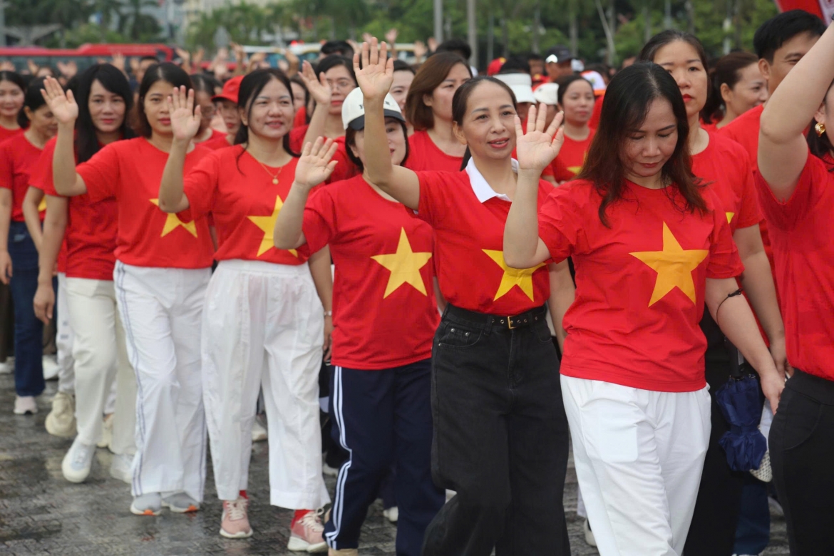 Cùng Việt Nam tiến bước 2026: Nối dài hành trình 10 tỷ bước xanh