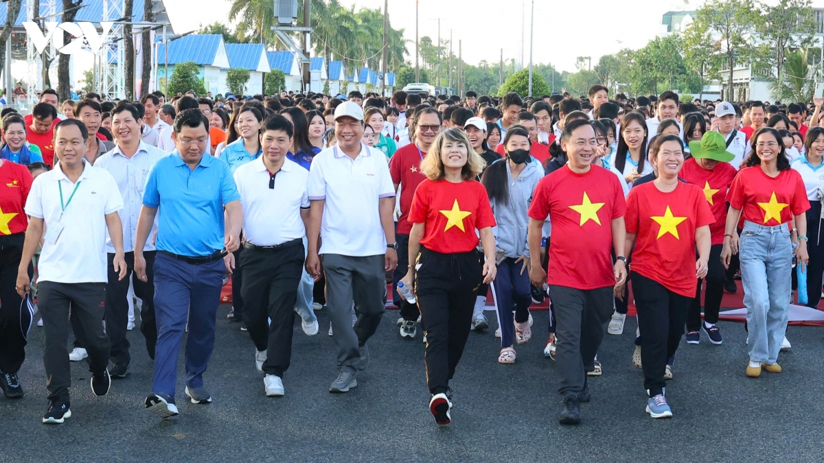 Cùng Việt Nam tiến bước 2026: Nối dài hành trình 10 tỷ bước xanh
