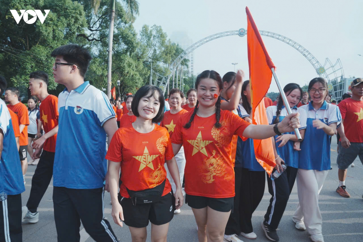 Cùng Việt Nam tiến bước 2026: Nối dài hành trình 10 tỷ bước xanh