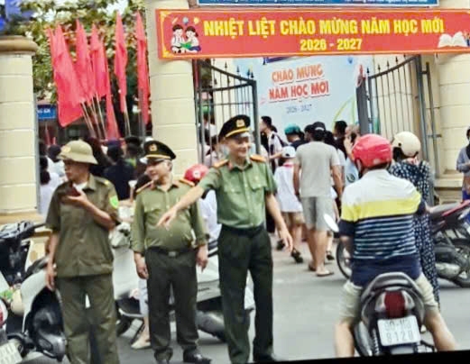 Ninh Bình: Hội Cựu CAND phường Phủ Lý phối hợp bảo đảm an ninh trật tự Ngày khai trường