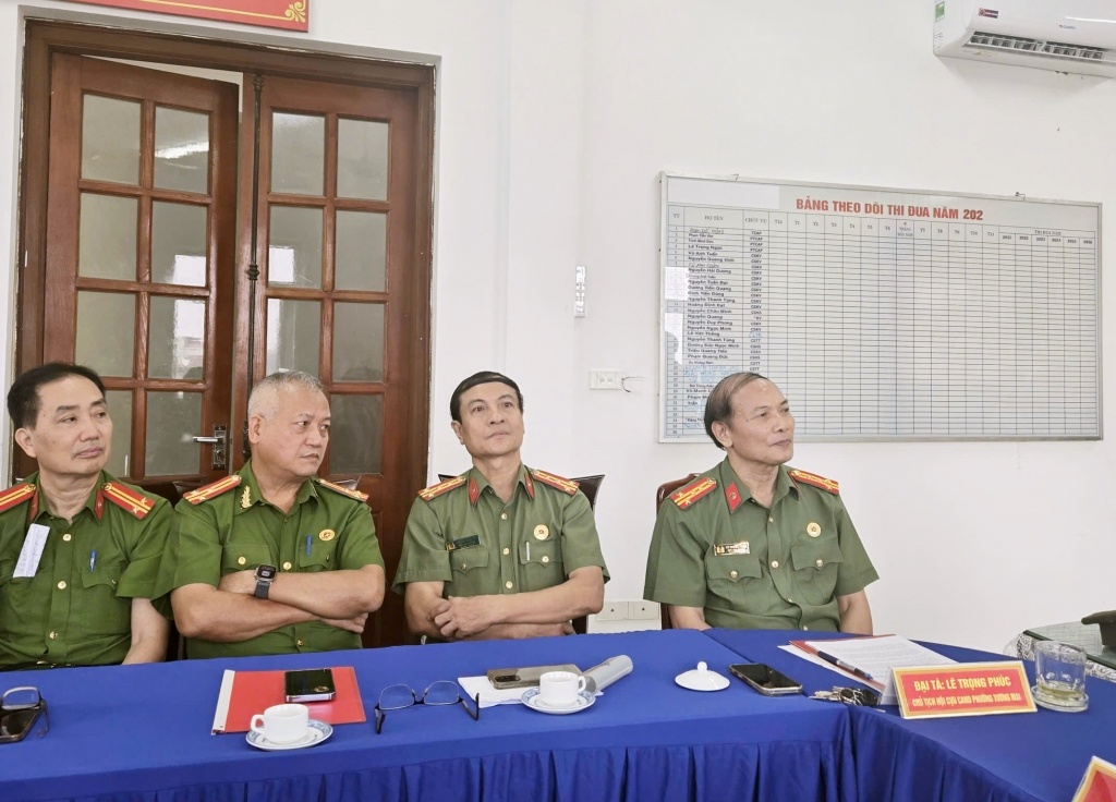 Hà Nội: Dấu ấn 3 tháng đầu hoạt động của Hội Cựu CAND phường Tương Mai