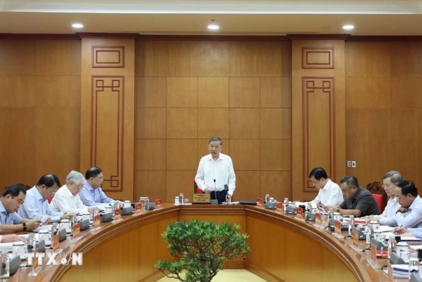 Tổng Bí thư, Chủ tịch nước Tô Lâm: Hoàn thiện quy định về đảng viên làm kinh tế tư nhân, phát huy nguồn lực cho phát triển