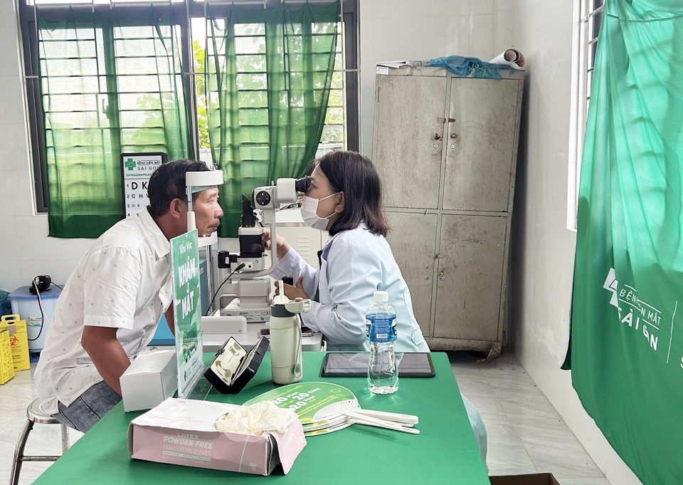 “Mắt sáng cho hội viên” – Hành trình nghĩa tình của Hội Cựu CAND tỉnh Lâm Đồng